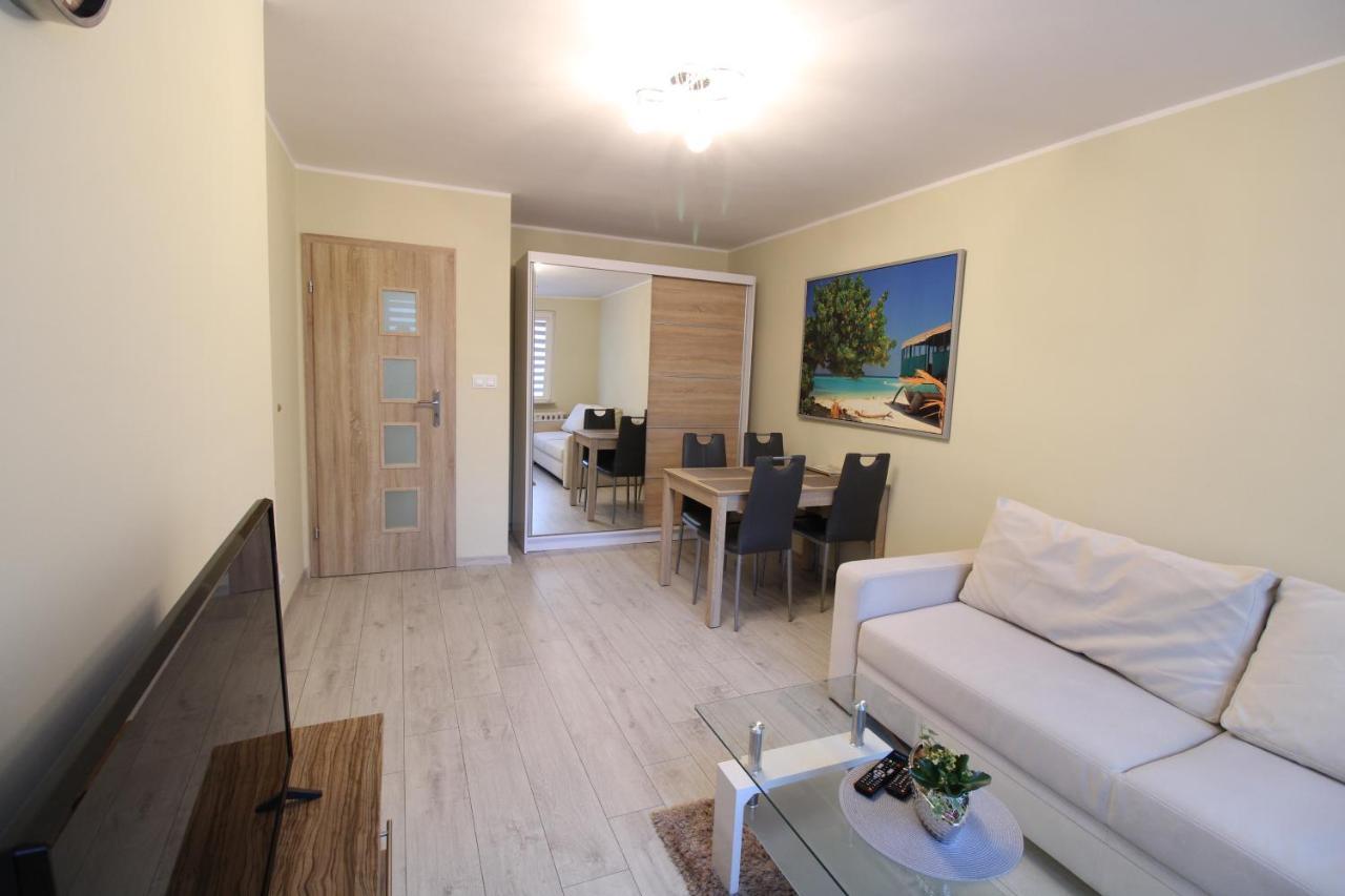Apartament Gdynia Kazart.Pl 3 Centrumアパートメント エクステリア 写真